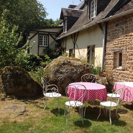 La Boutique De Laurence Bed and Breakfast Segrie-Fontaine Buitenkant foto